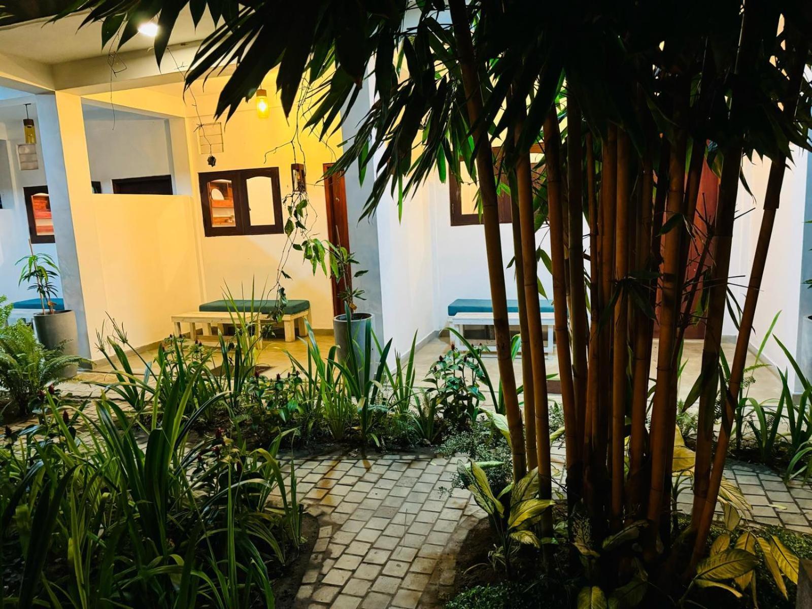 Double Mango Villa Katunayaka Extérieur photo