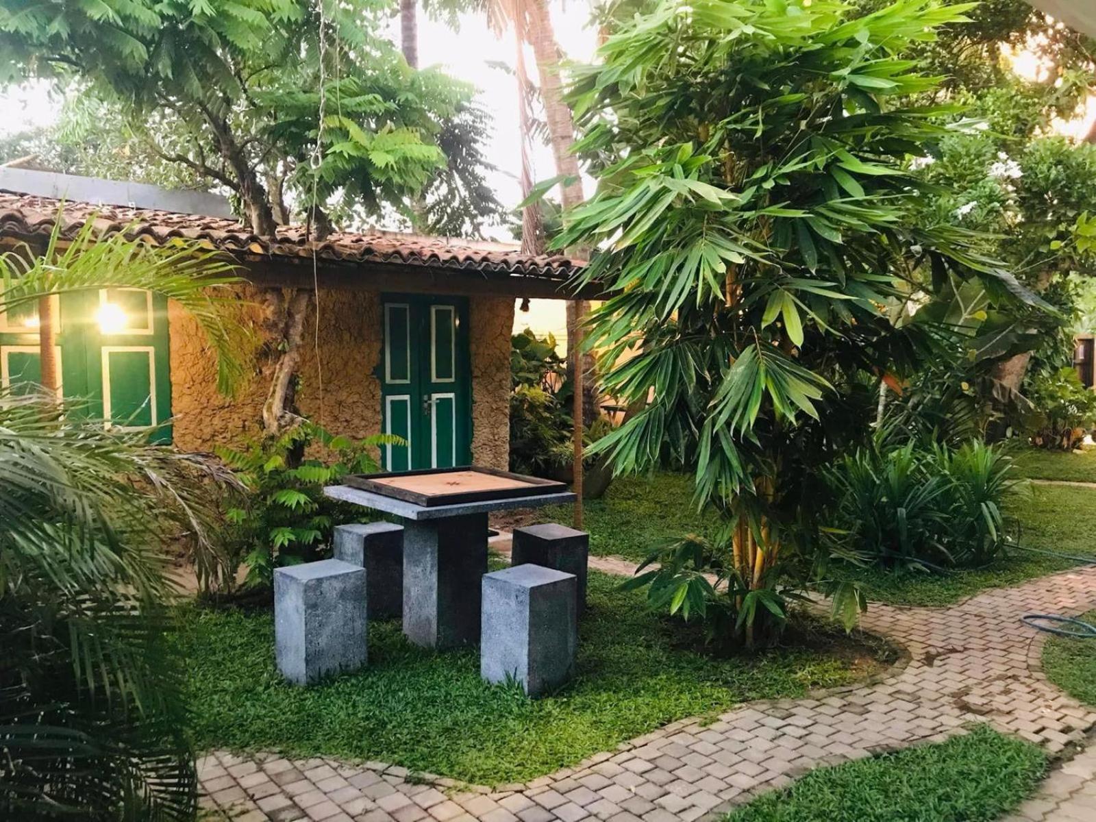 Double Mango Villa Katunayaka Extérieur photo